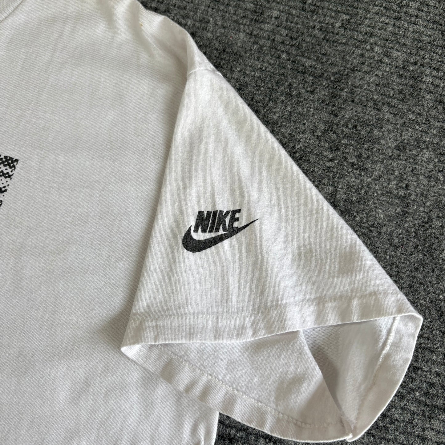 Vintage Nike Soccer Niketown Chicago Large