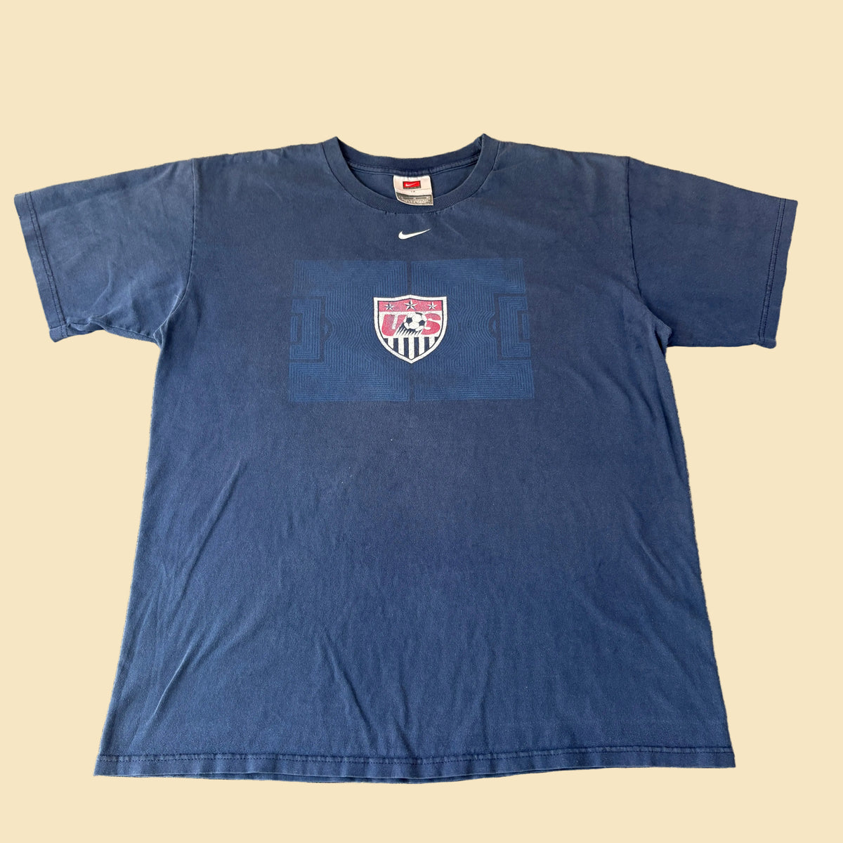 Y2K USA Nike Center Swoosh Tee M