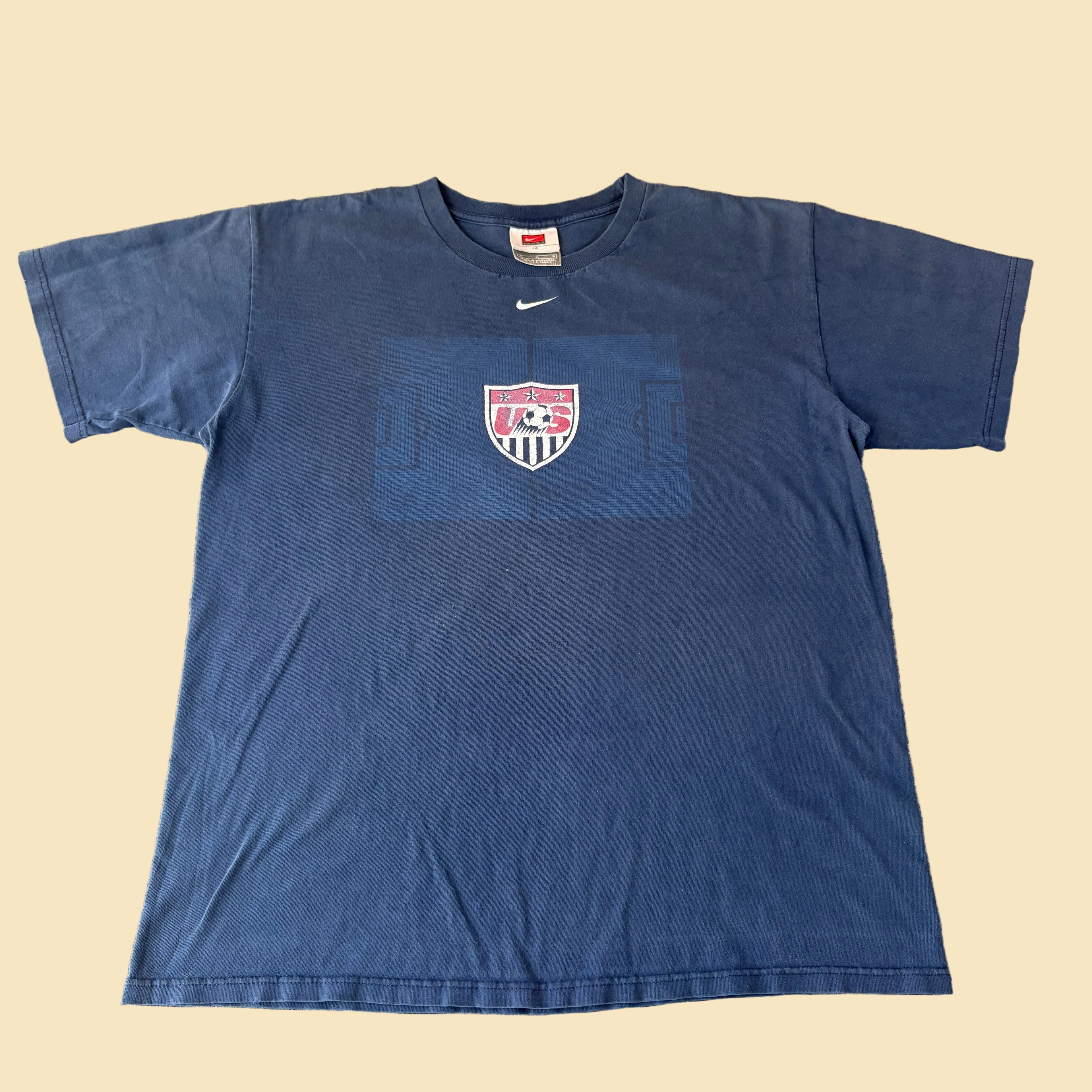 Y2K USA Nike Center Swoosh Tee M
