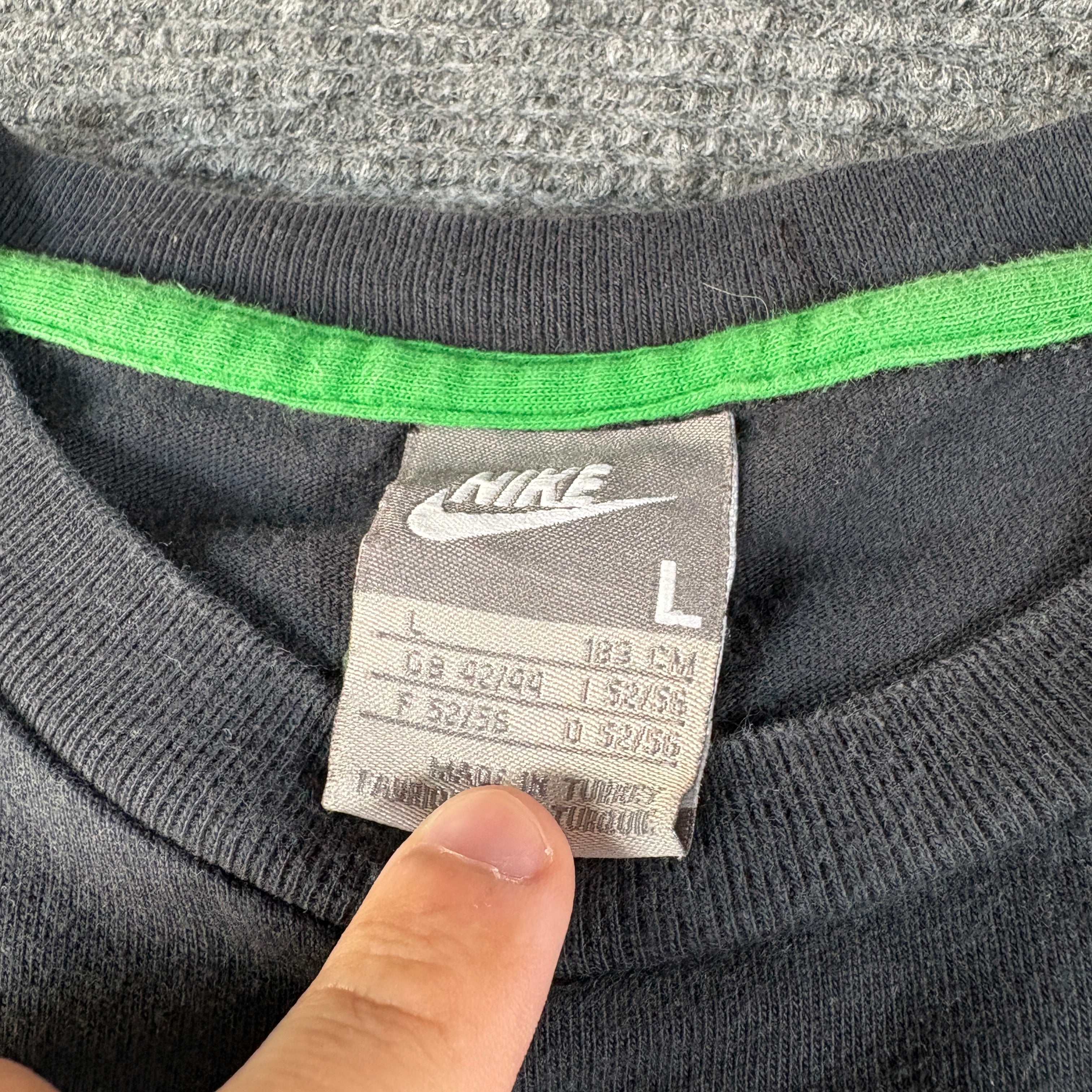 2000s Nike Celtic Tee L