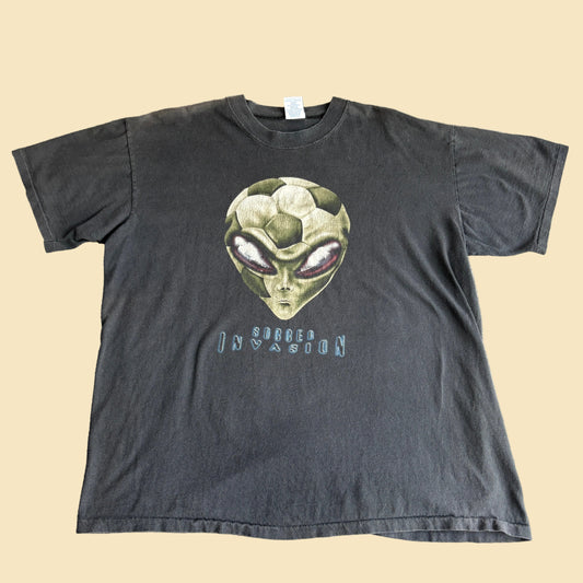 Vintage Alien Soccer Tee XL