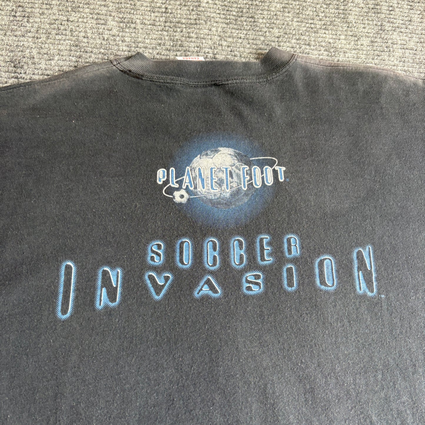 Vintage Alien Soccer Tee XL