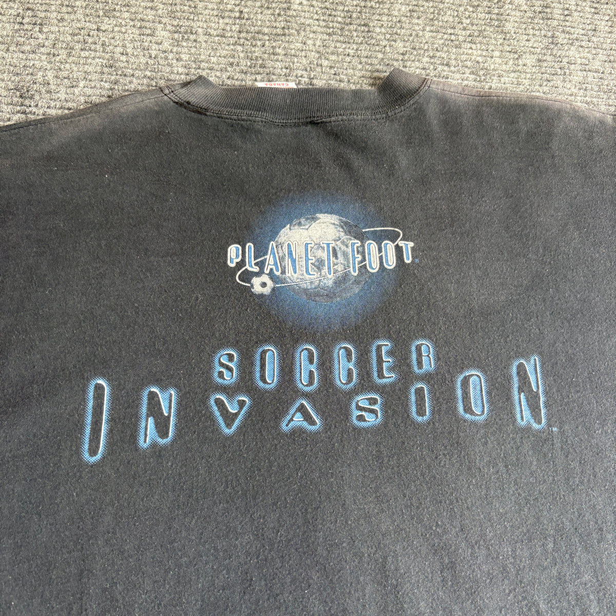 Vintage Alien Soccer Tee XL