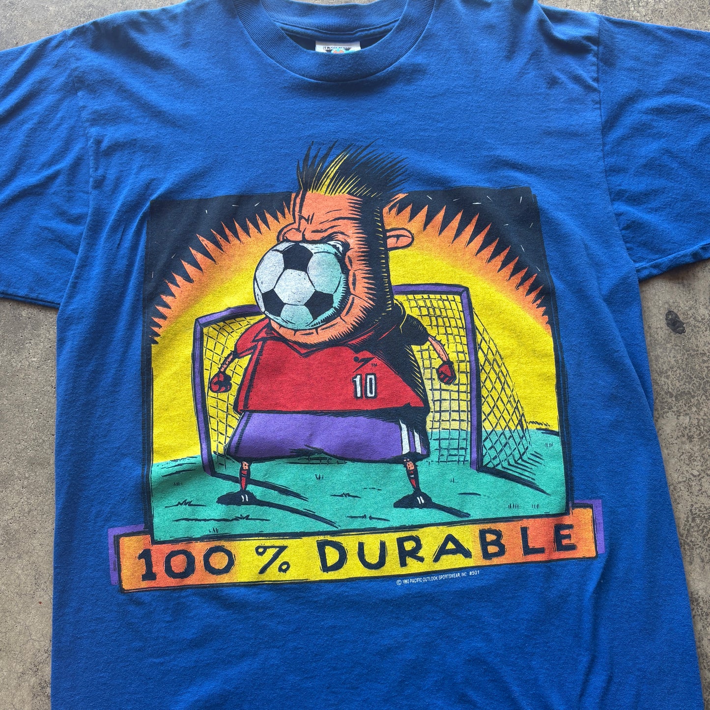 Vintage Soccer Art Tee XL