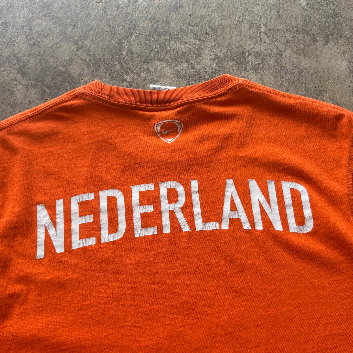 Y2K Nike Orange Netherlands Tee L
